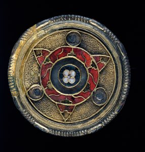 Jewelled disc brooch, 6th century by Anglo Saxon